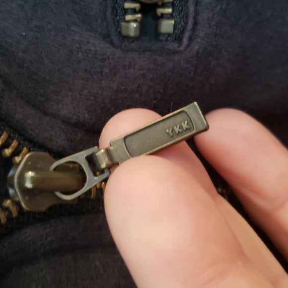 Gentle Fawn Cropped Hoodie Black Small - Picture 8 of 10